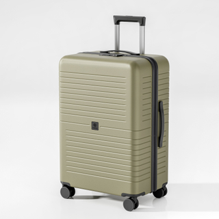 Sleek Minimalist Ribbed Trolley Luggage with Ultra-Quiet Spinner Wheels